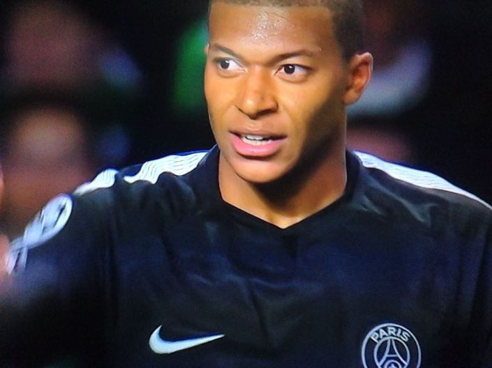 2017-11-07-PHOTO-00003547